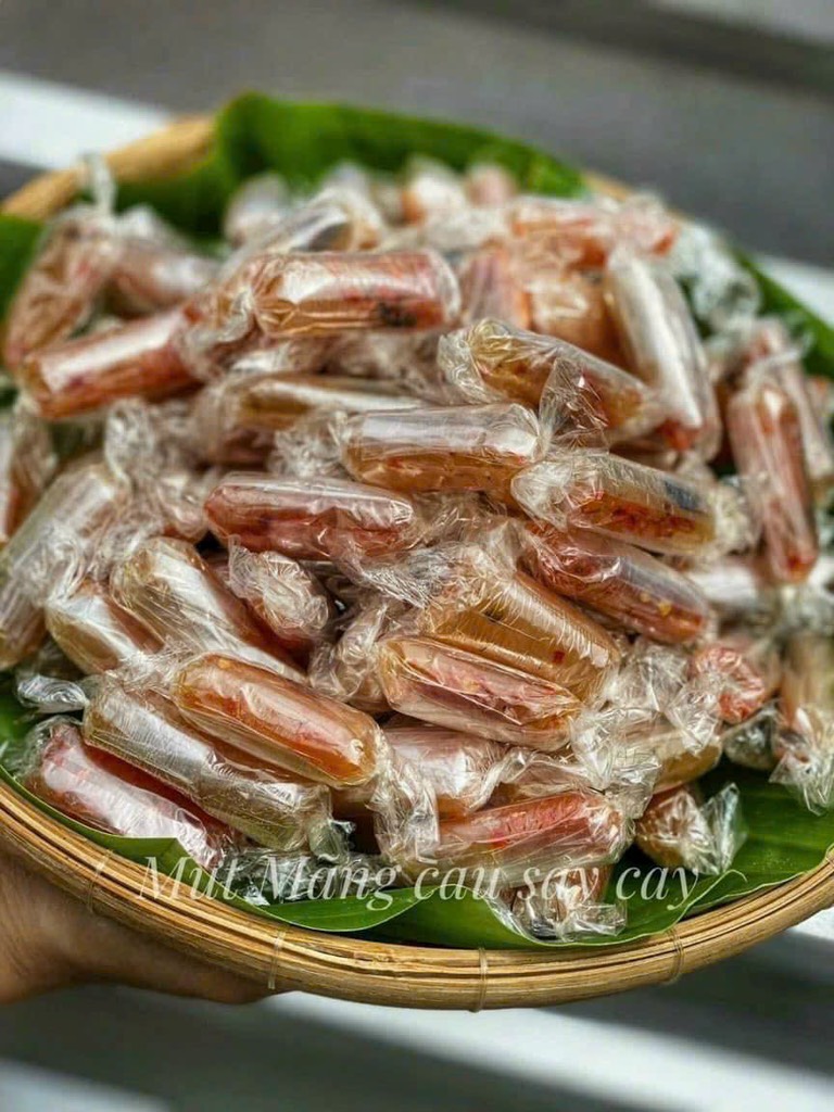 MỨT MÃNG CẦU SẤY CAY LOẠI 1 (500G)