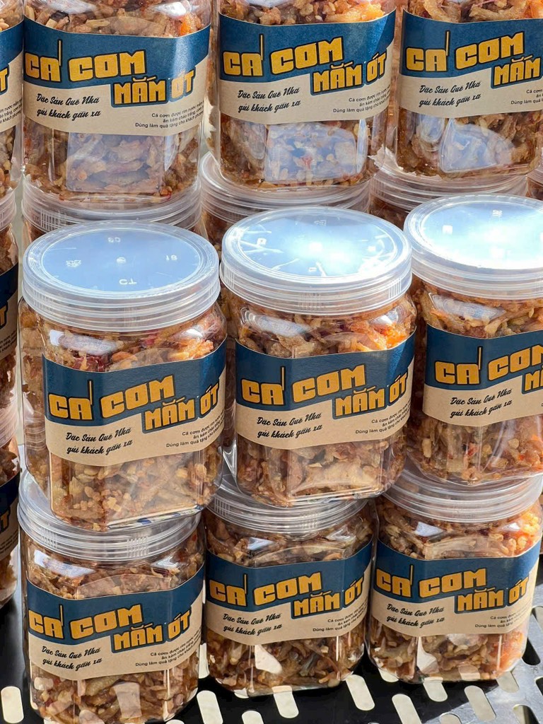 CÁ CƠM MẮM TỎI (HỦ 300G)