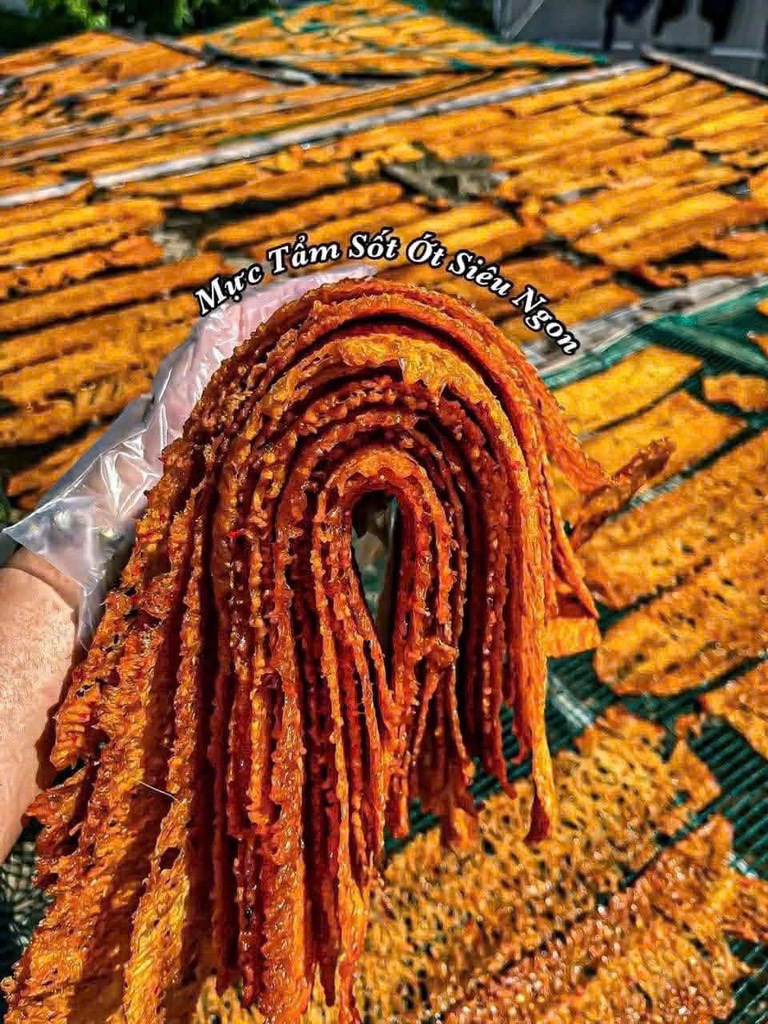 MỰC TẨM SỐT ỚT