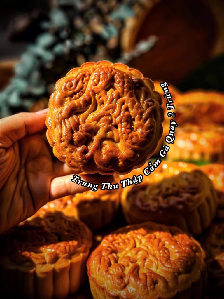 TRUNG THU THẬP CẨM GÀ QUAY 2 TRỨNG (cái 200-220gr)
