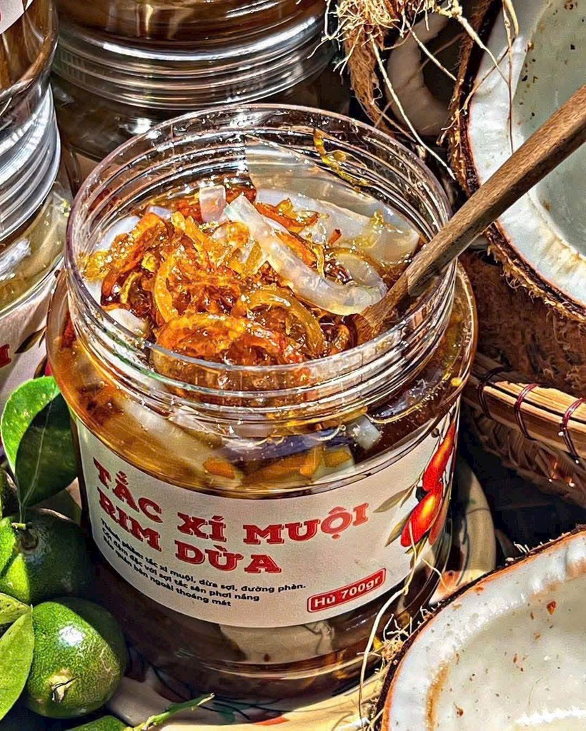 TẮC XÍ MUỘI RIM DỪA