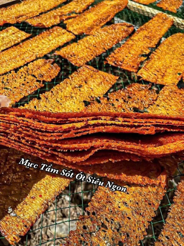 MỰC TẨM SỐT ỚT