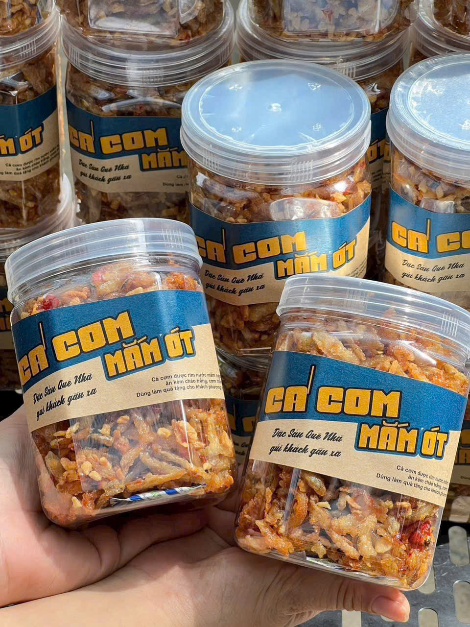 CÁ CƠM MẮM TỎI (HỦ 300G)