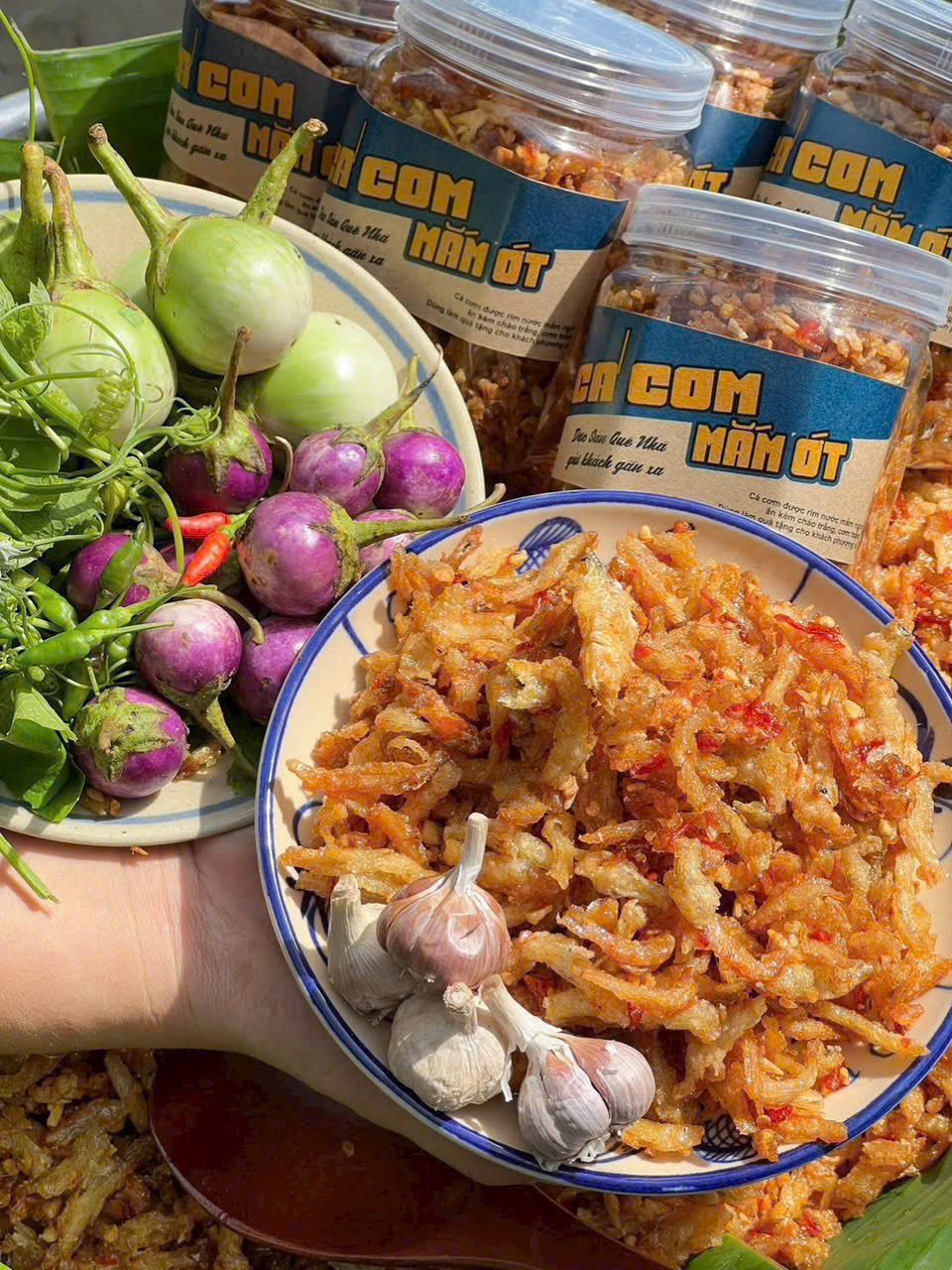 CÁ CƠM MẮM TỎI (HỦ 300G)