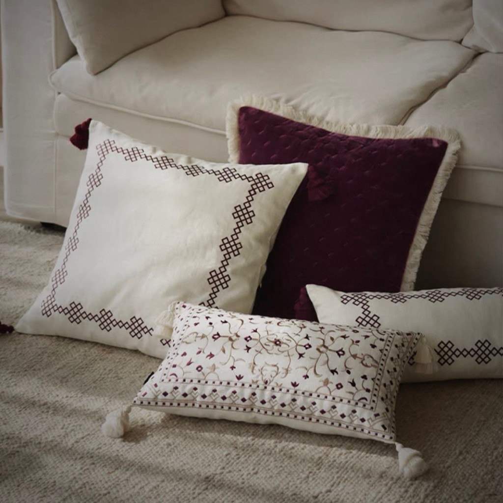 Bộ gối decor Dytament nhập khẩu cao cấp / Dytament Pillow