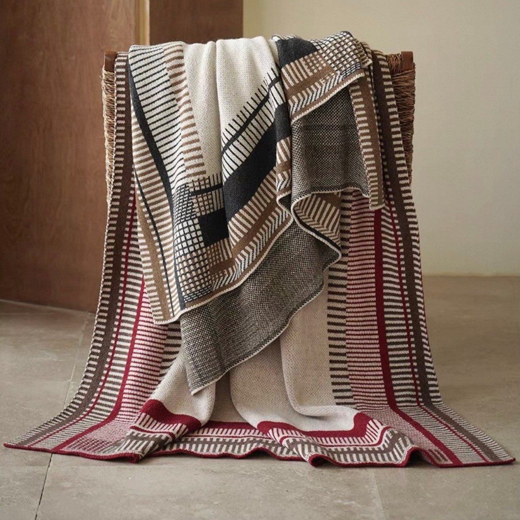 Chăn decor TIHUGO nhập khẩu cao cấp / TIHUGO Blanket