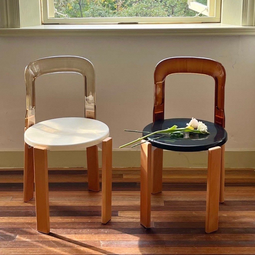 Ghế tựa lưng UU nhập khẩu cao cấp / UU Chair