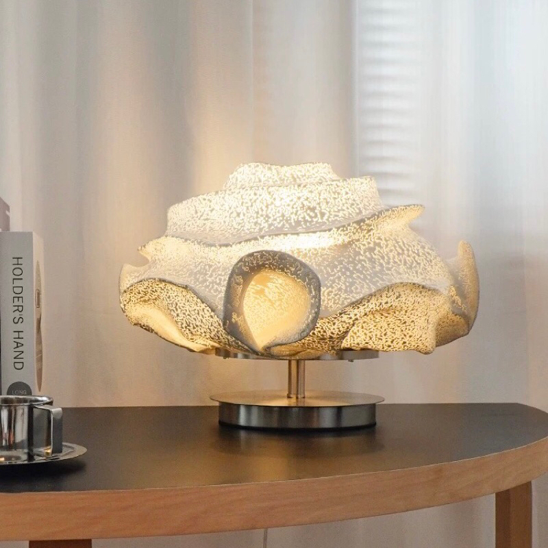 Đèn bàn Utalan nhập khẩu cao cấp / Utalan Table Lamp