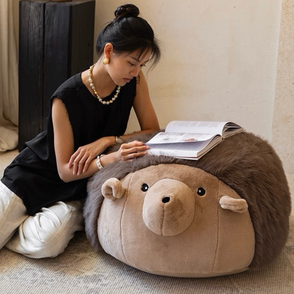 BST đệm ngồi hình thú Striped-White Sheep & Brown Hedgehog nhập khẩu cao cấp