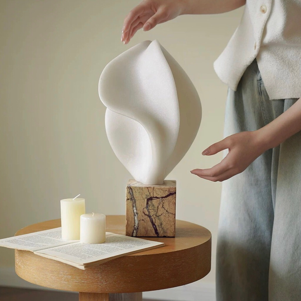 Tượng decor Resin Soft Jade Ice nhập khẩu cao cấp / Soft Jade Ice Statue