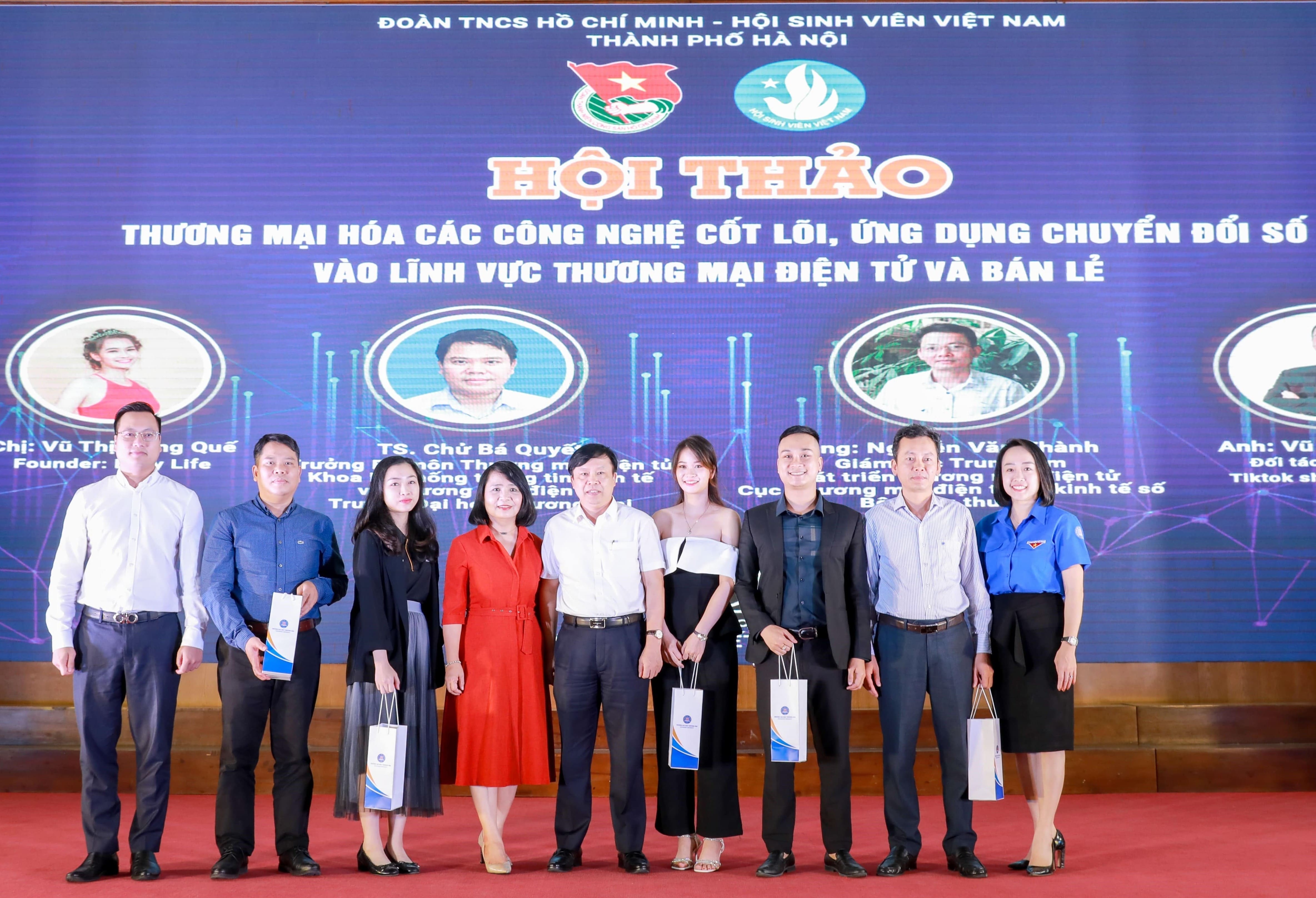 HỘI THẢO “Thương mại hóa các công nghệ cốt lõi, ứng dụng chuyển đổi số vào lĩnh vực thương mại điện tử và bán lẻ”