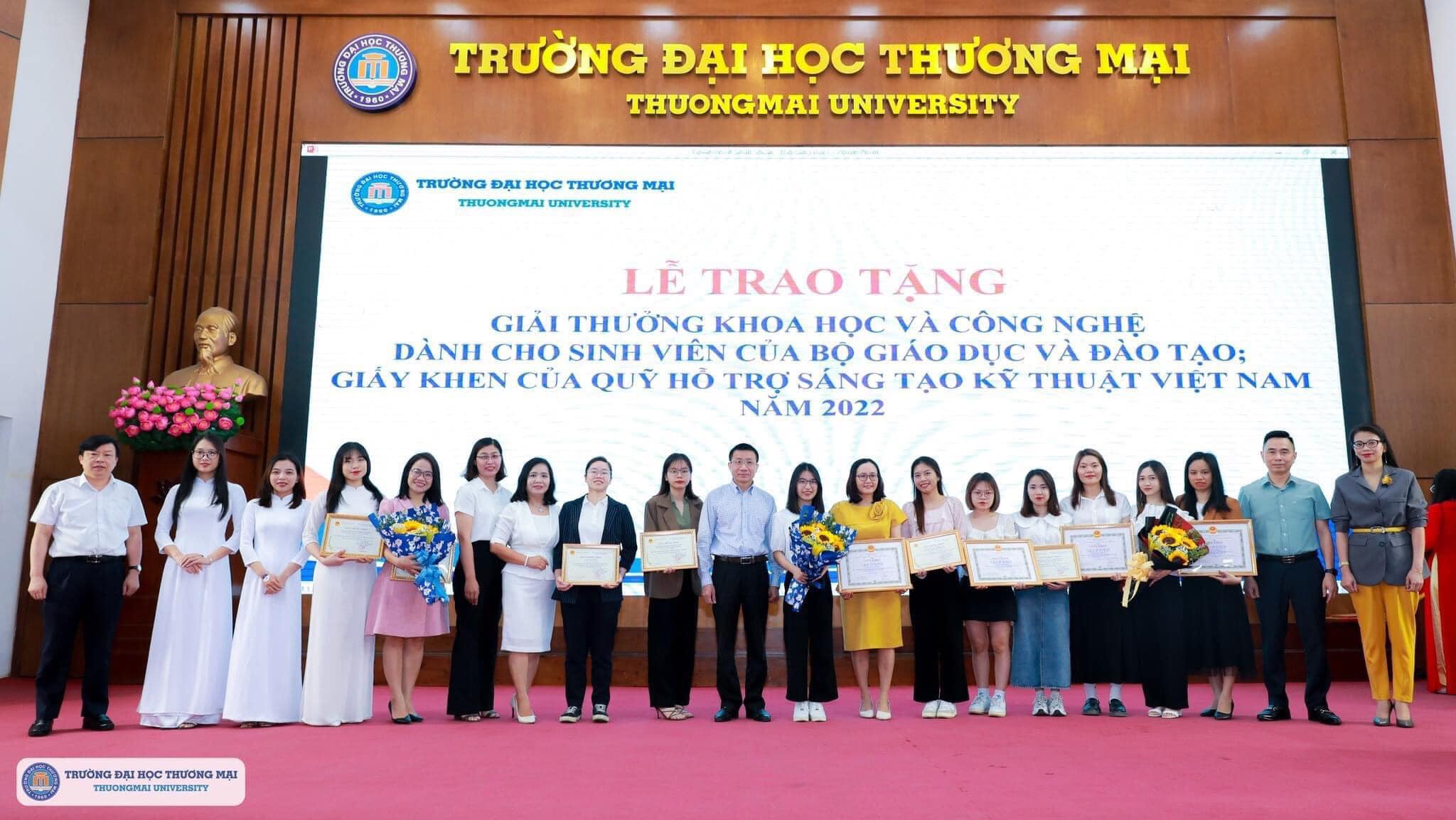 HỘI NGHỊ VÀ TRIỂN LÃM KẾT QUẢ NGHIÊN CỨU KHOA HỌC CỦA SINH VIÊN NĂM HỌC 2022 - 2023