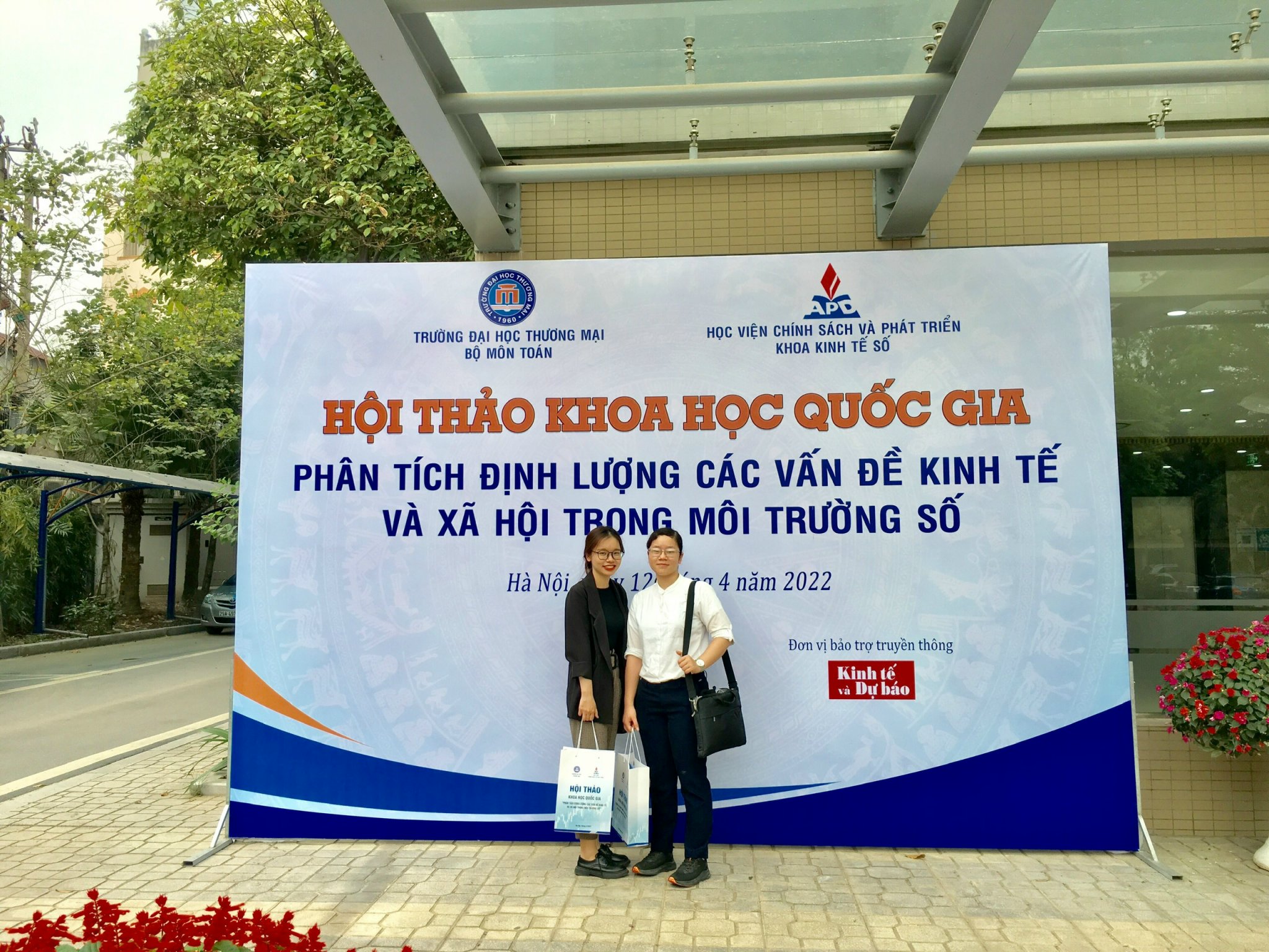 [SREC] BÀI VIẾT ĐĂNG TẢI TOÀN VĂN TRÊN KỶ YẾU HỘI THẢO KHOA HỌC QUỐC GIA: 