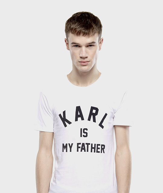 ao-phong-vitage-trang