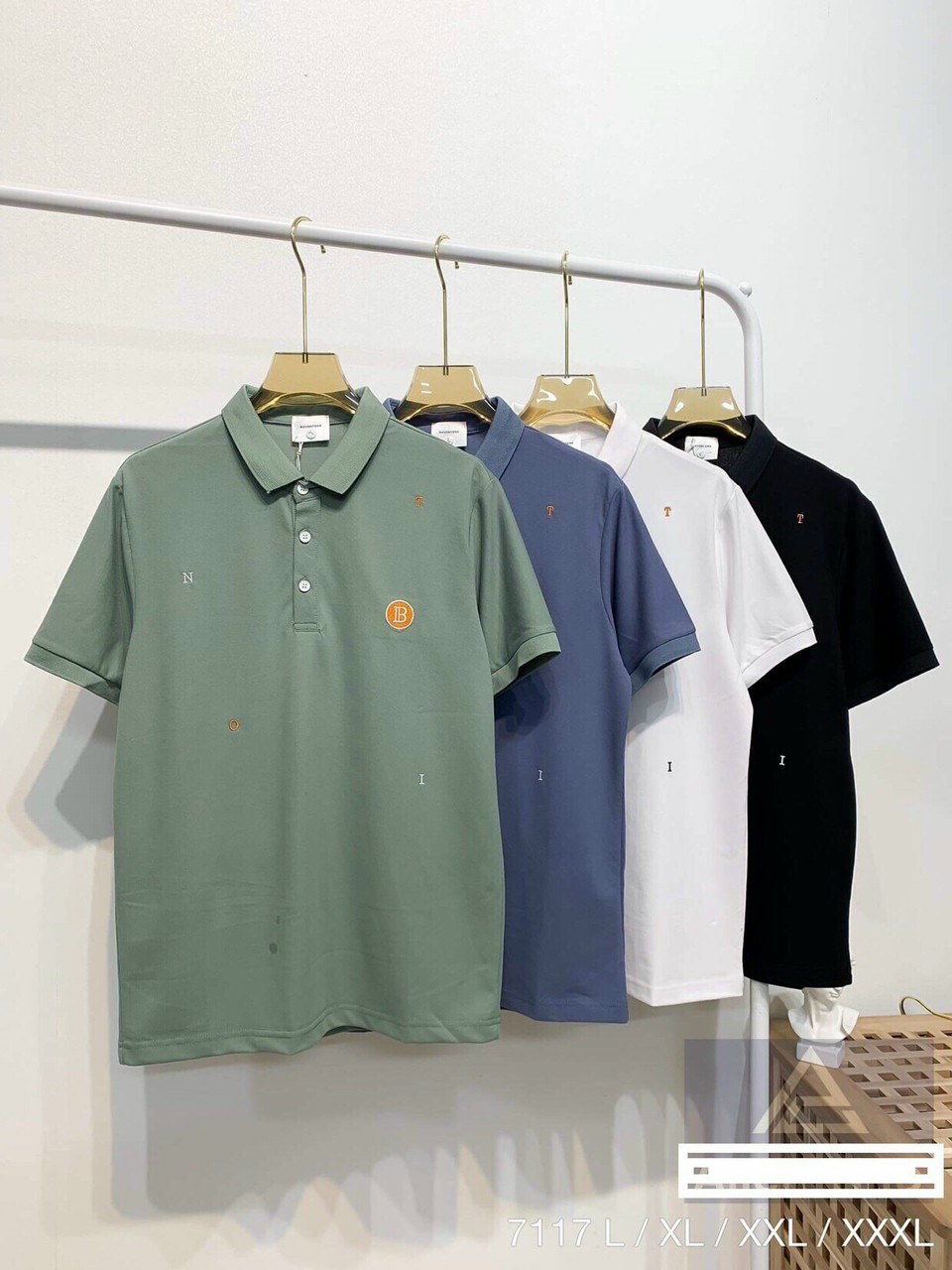 Áo Thun Cổ Bẻ NOTI Logo Chữ B
