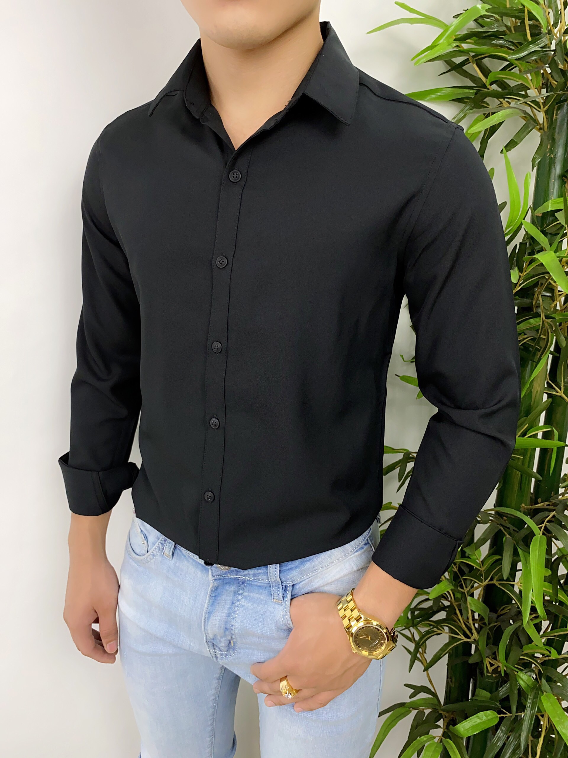Áo Sơ Mi Trơn Đen Dài Tay