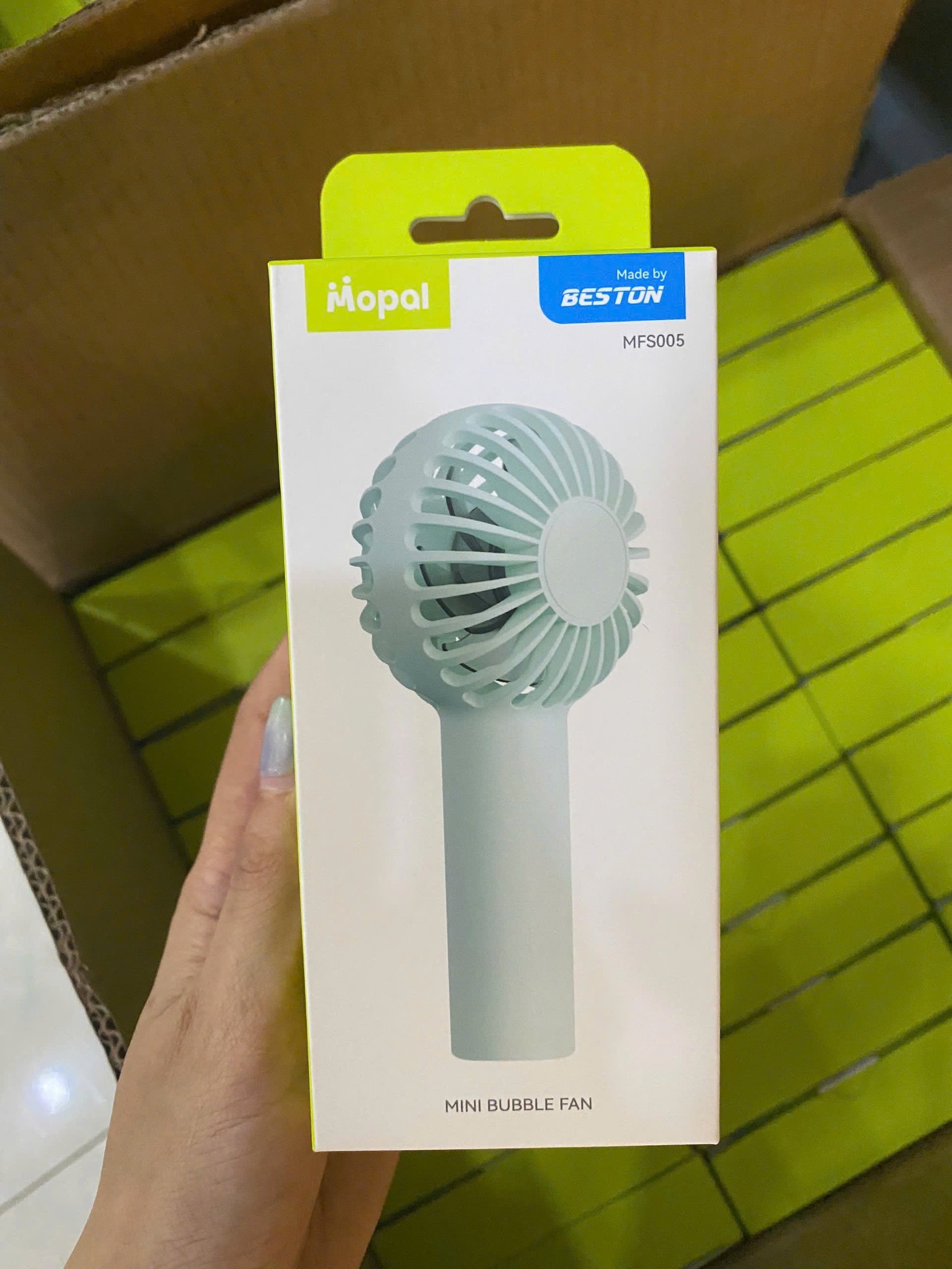 Quạt cầm tay Beston MFS005