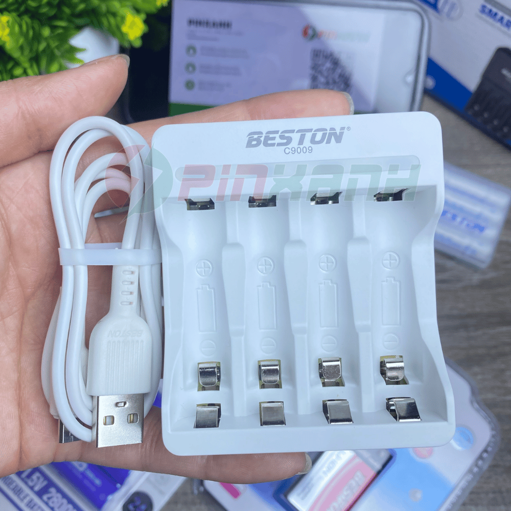 BESTON Sạc thông minh pin 1.2V 4 slot - SAC C9009
