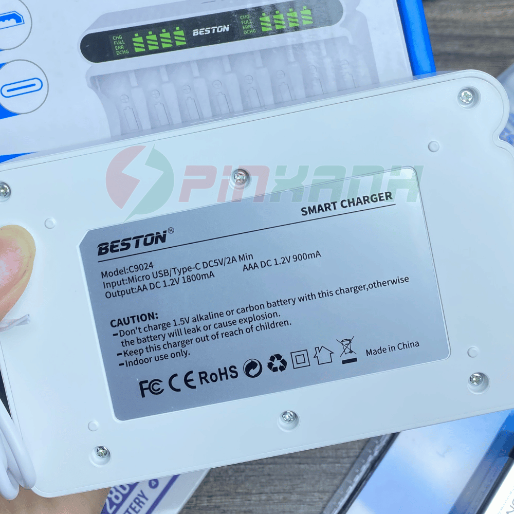 BESTON Sạc thông minh pin 1.2V 8 slot - SAC C9024L