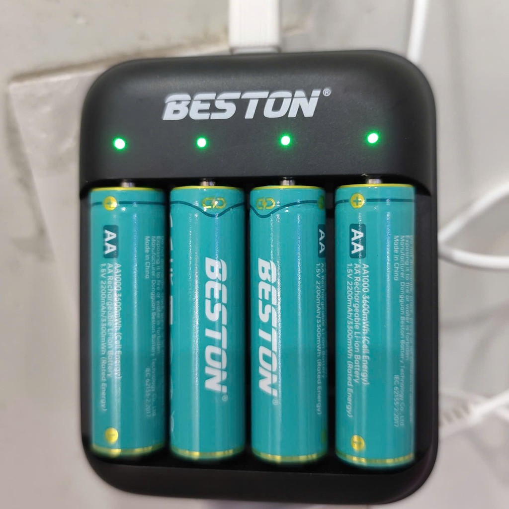 Beston sạc pin 1.5V cổng type C M7032