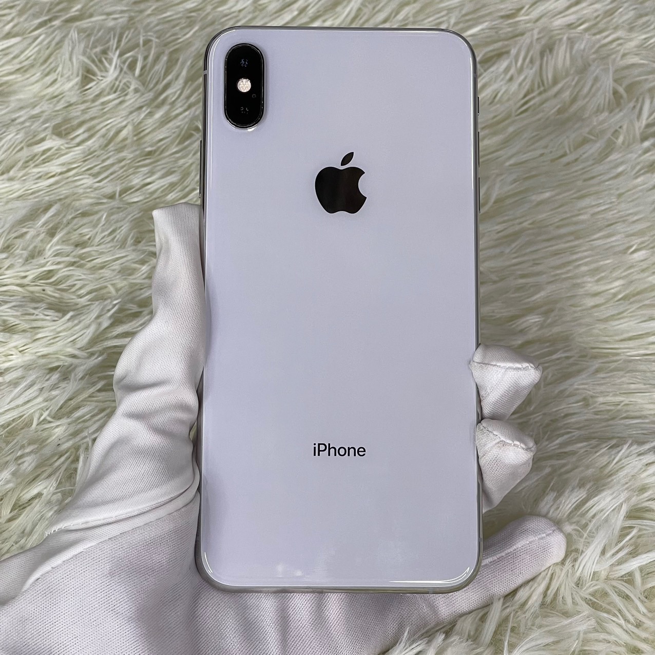 iPhone Xs Max 64GB か黒 iPhone Xs Max 64GB か黒