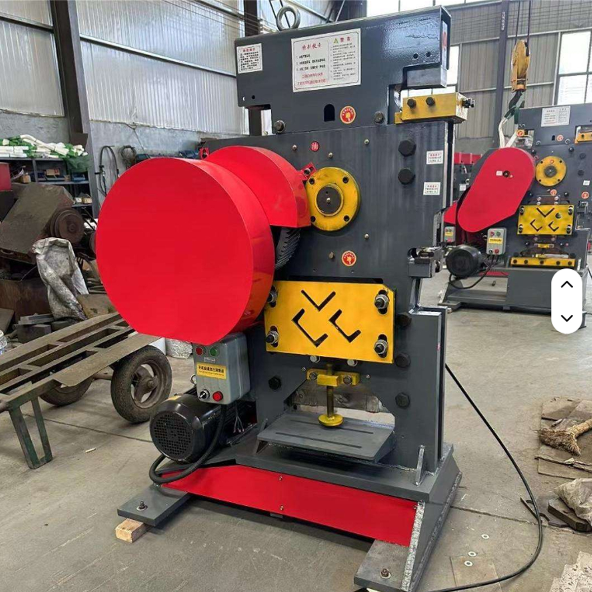 Máy đột, cắt & chấn thép đa năng CKV-J12 2