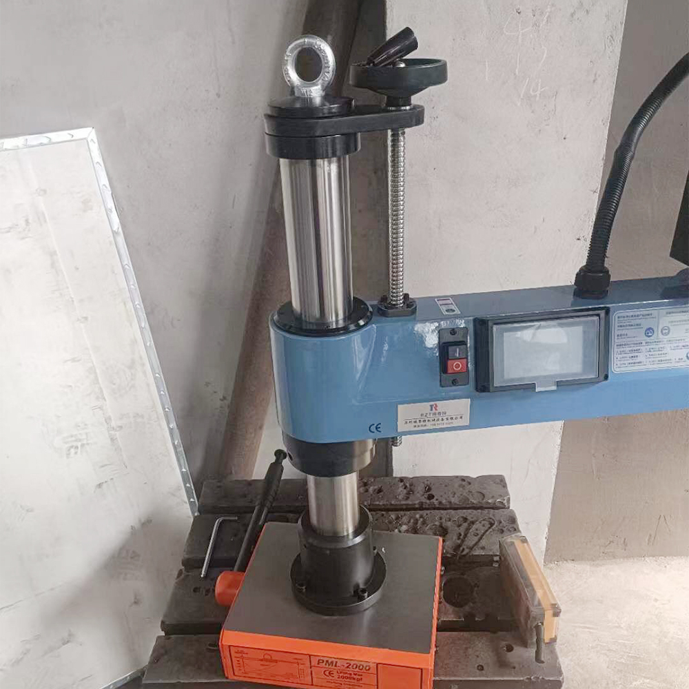 Máy taro cần điện M12-M48 CKV-M48