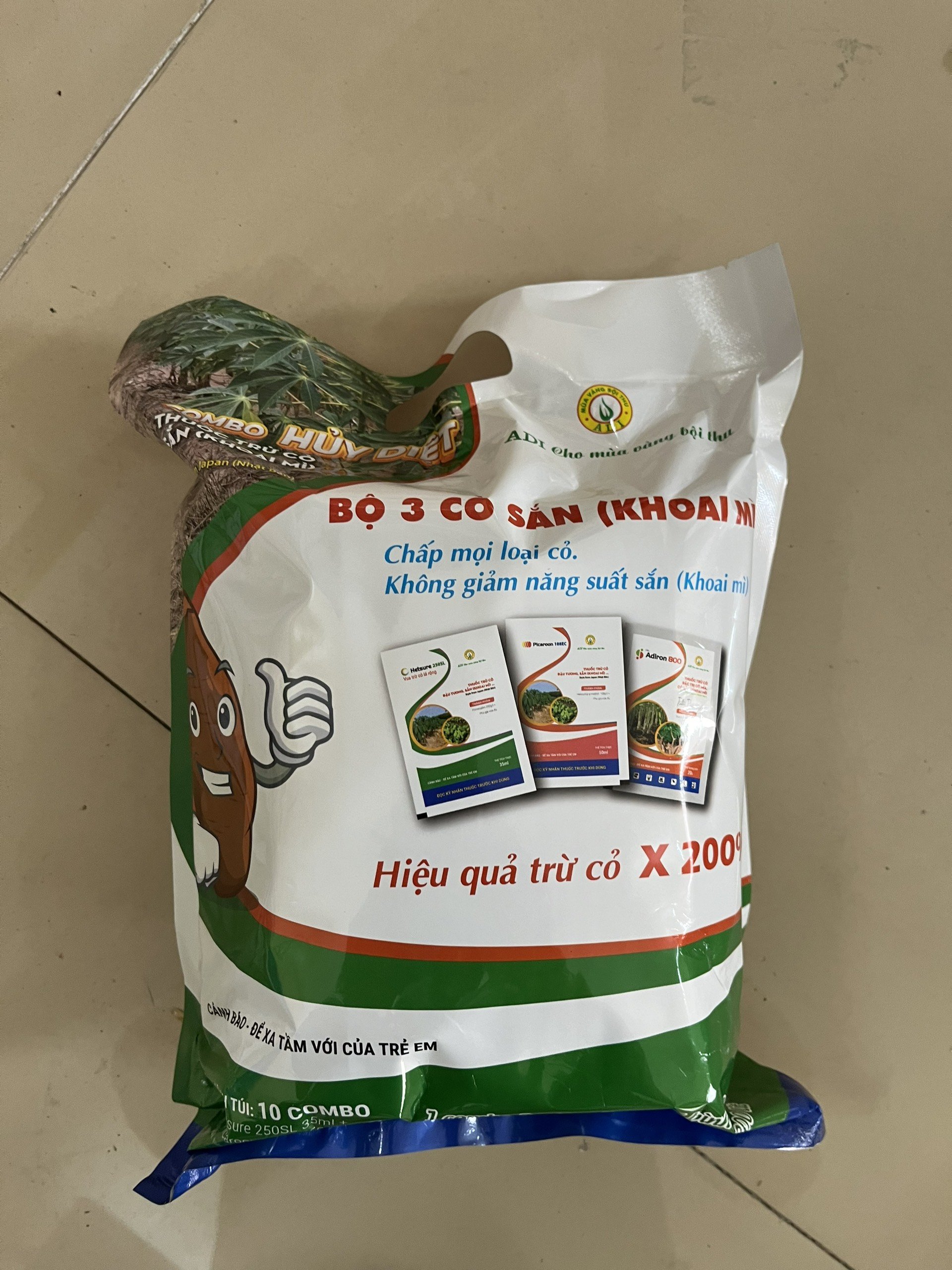 Bộ ba trừ cỏ sắn(mì) Hetsure 250SL gói 35ml Picaroon 108EC gói 50ml và Adiron 800 20gr