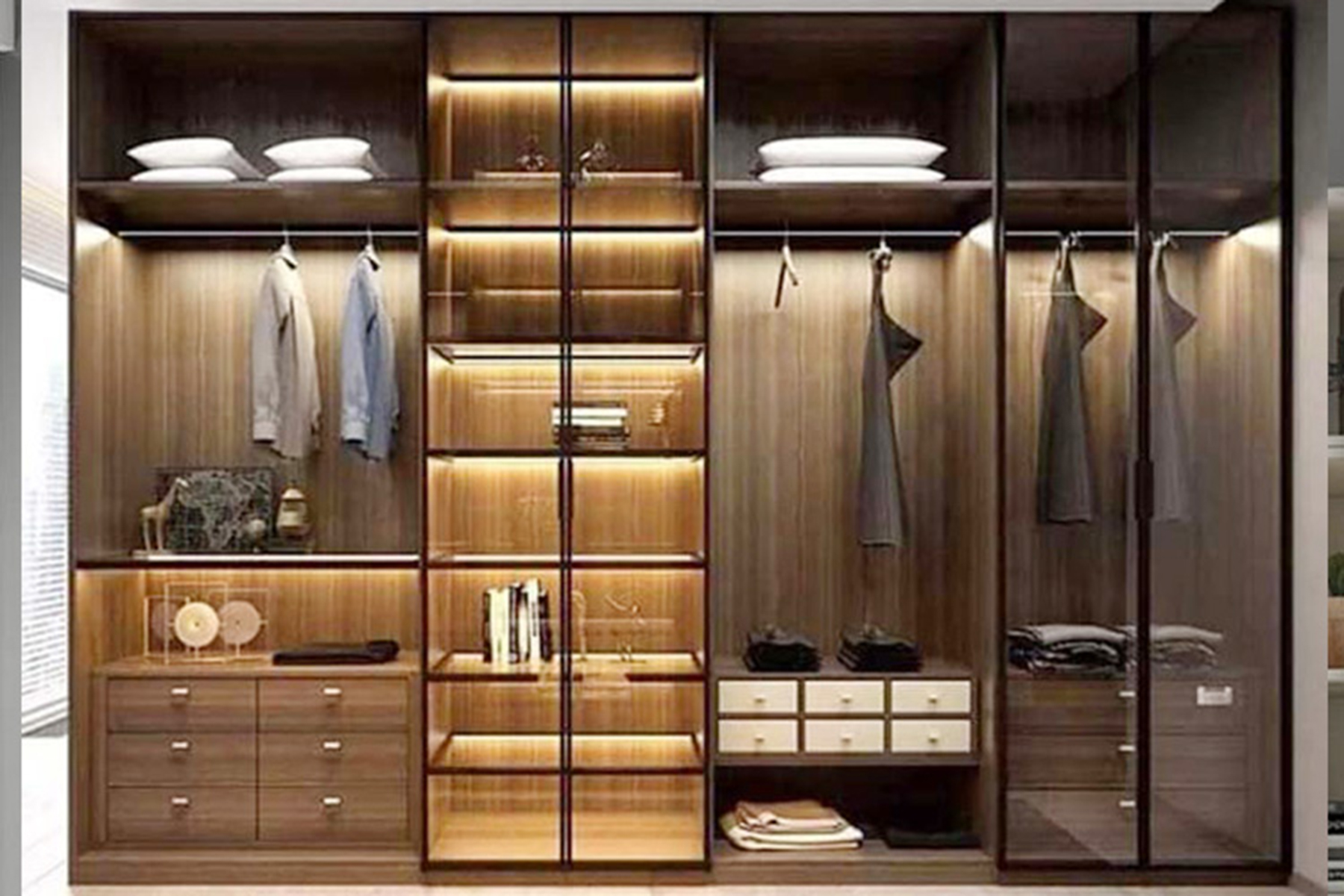 Xây dựng tủ quần áo trong mơ của bạn trong không gian nhỏ