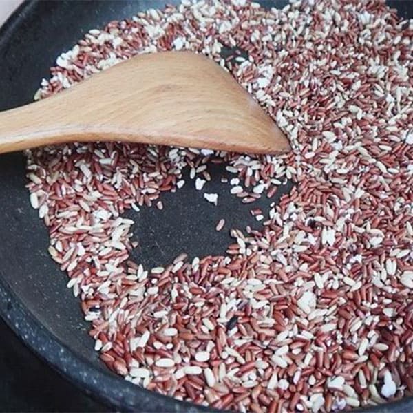 Gạo Lứt Rang Để Được Bao Lâu? Cách Bảo Quản Đúng