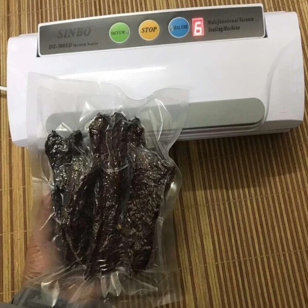 Máy Hút Chân Không Sinbo DZ300SD