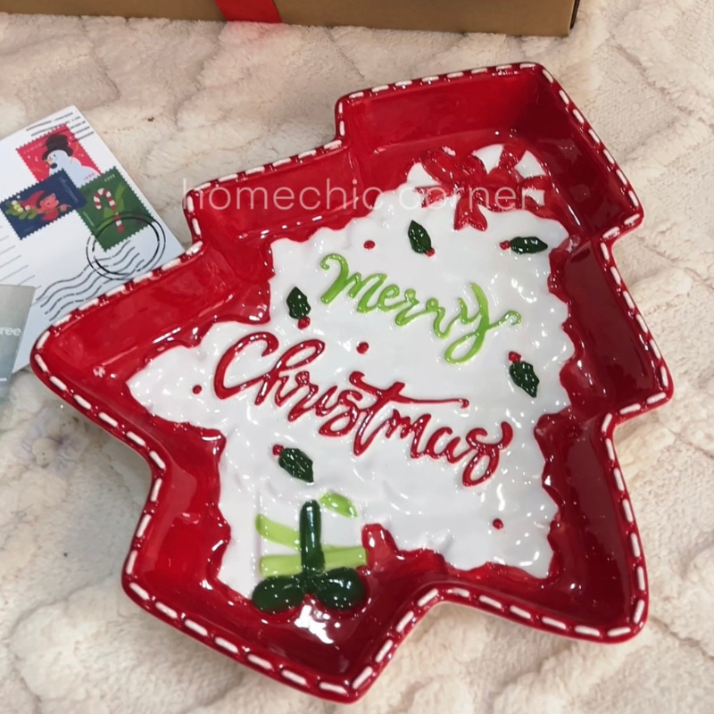 Đĩa sứ cây thông noen