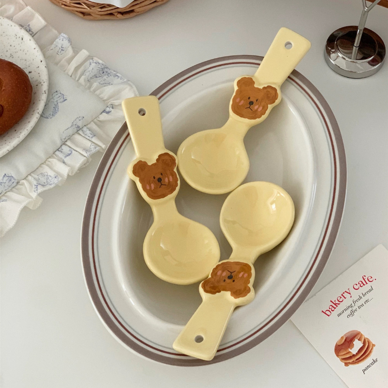 Muỗng sứ gấu tim