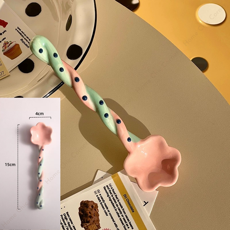 Muỗng sứ hoa pastel