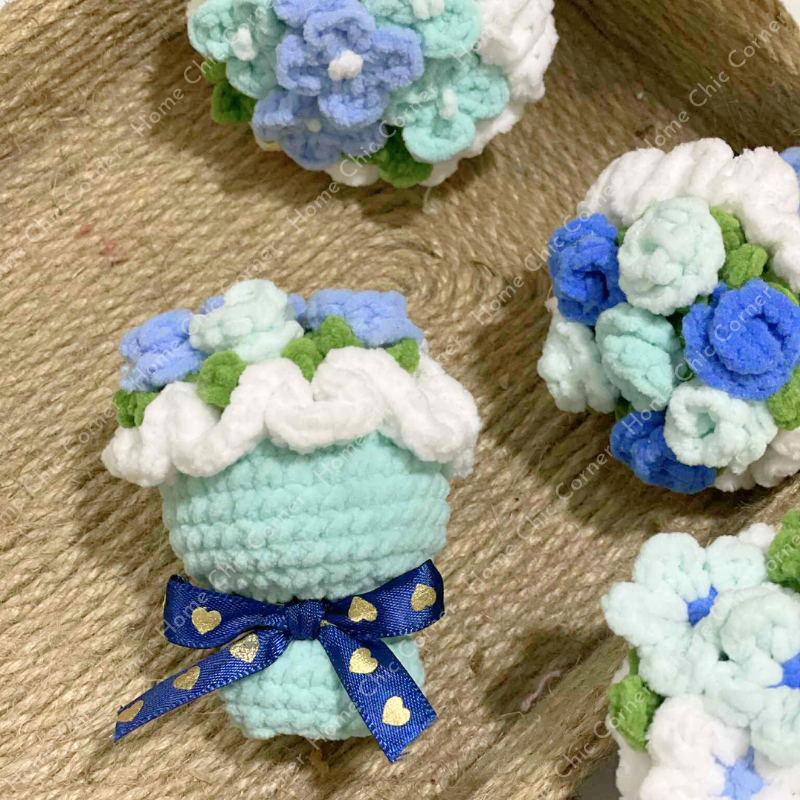 Móc khoá len bó hoa mini handmade