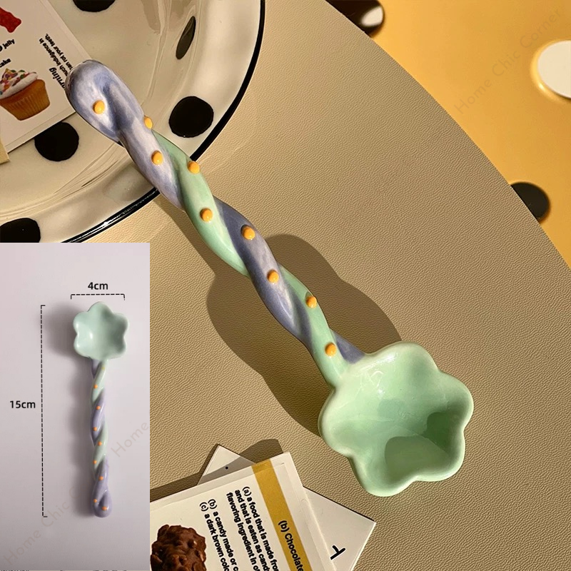 Muỗng sứ hoa pastel