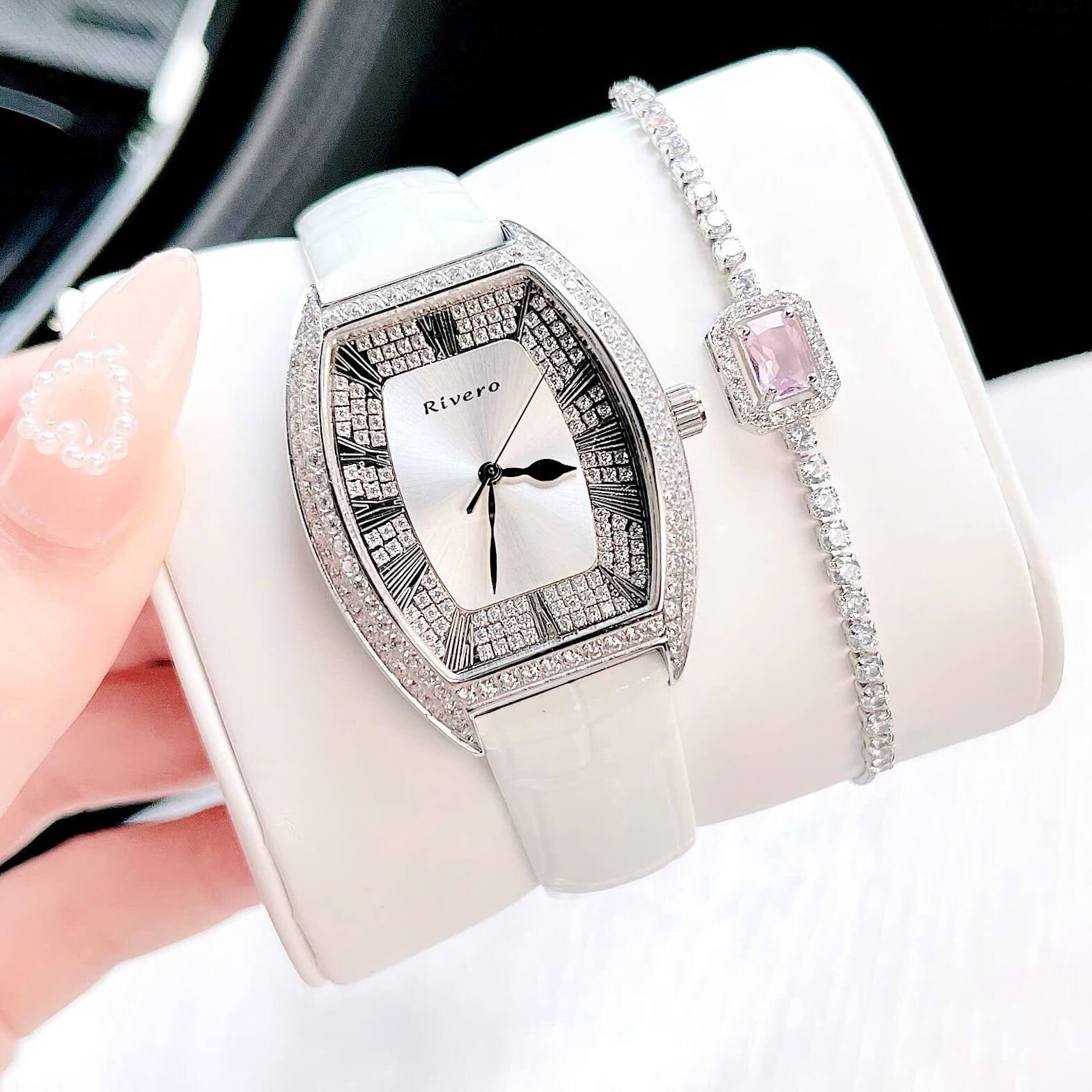 Đồng hồ Rivero nữ chính hãng, đồng hồ Rivero R9007 dây da trắng vỏ silver size 34mm