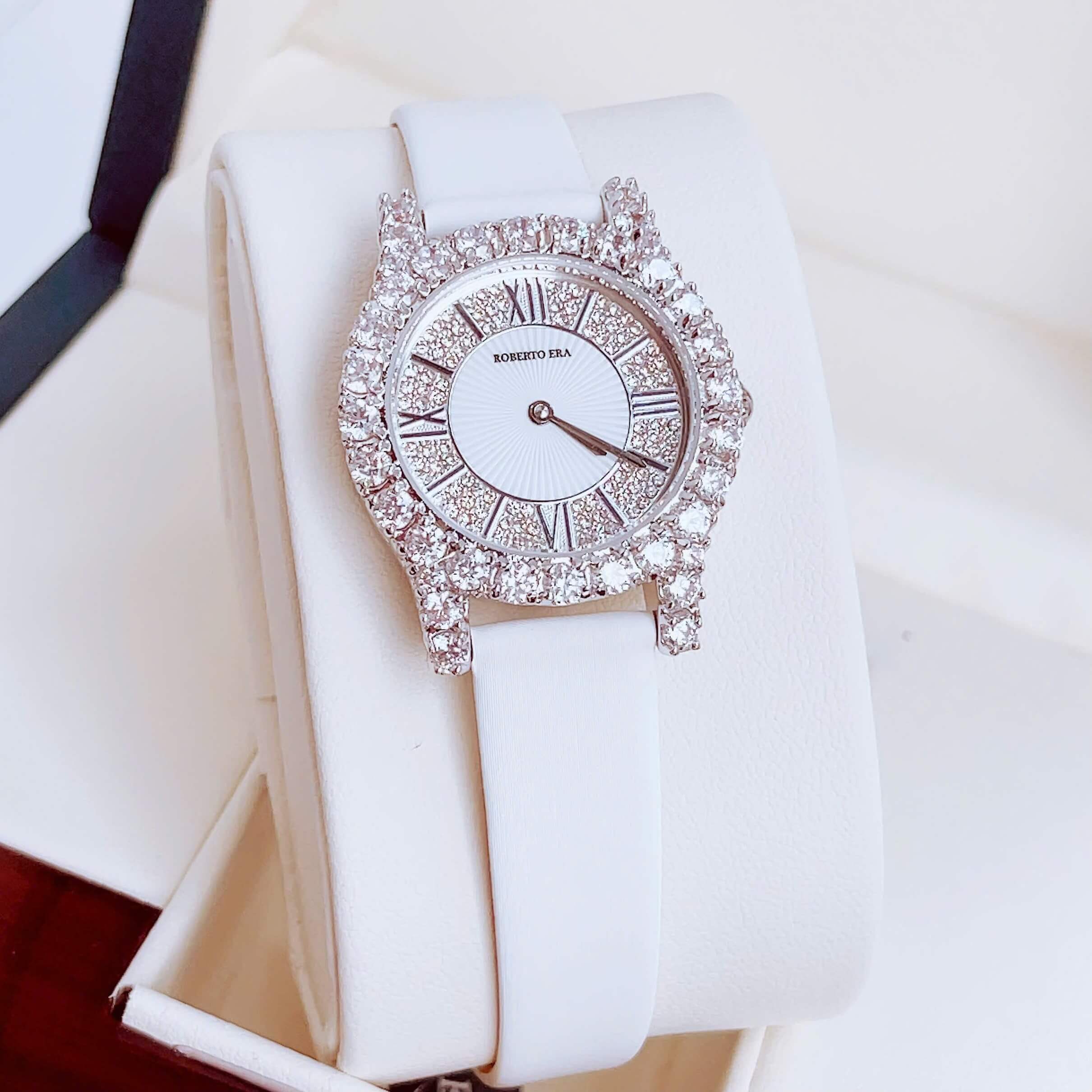 Đồng hồ nữ chính hãng Roberto Era RE8344 dây da lụa màu trắng vỏ silver, mặt đồng hồ đính đá size 32mm