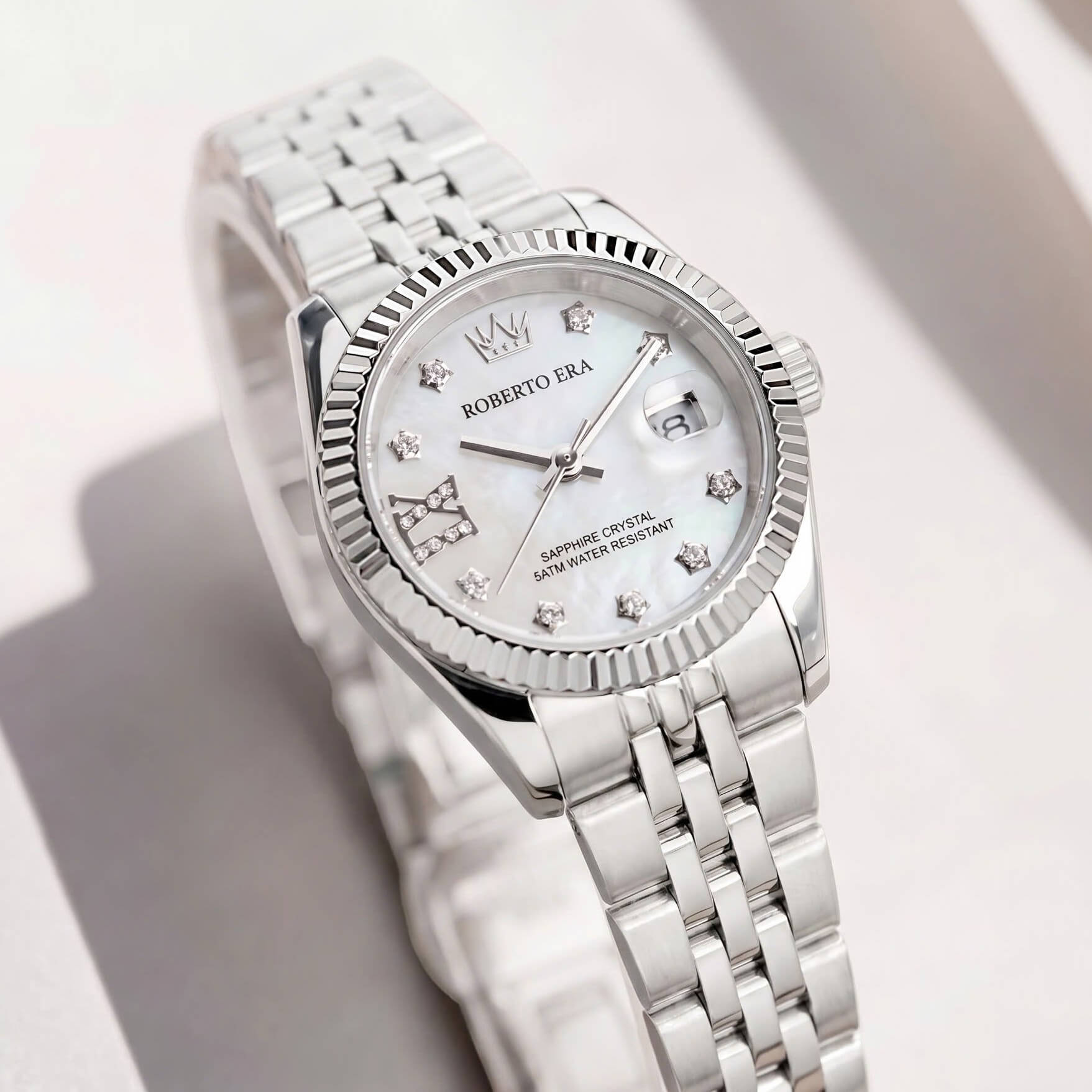 Đồng Hồ Nữ Roberto Era Dây Thép Silver Mặt Xà Cừ Trắng Niềng Khía Size 28mm RE1201