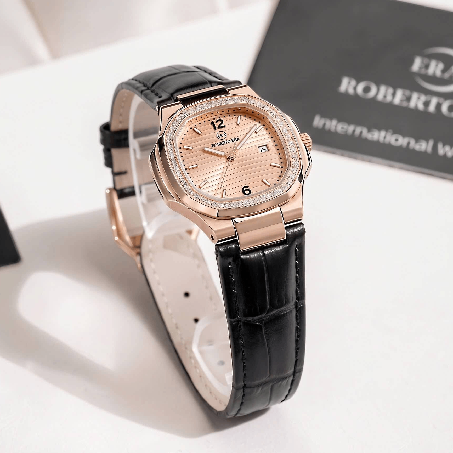 Đồng Hồ Nữ Roberto Era Chính Hãng Dây Da Đen Mặt Vàng Hồng Size 20x30mm RE150