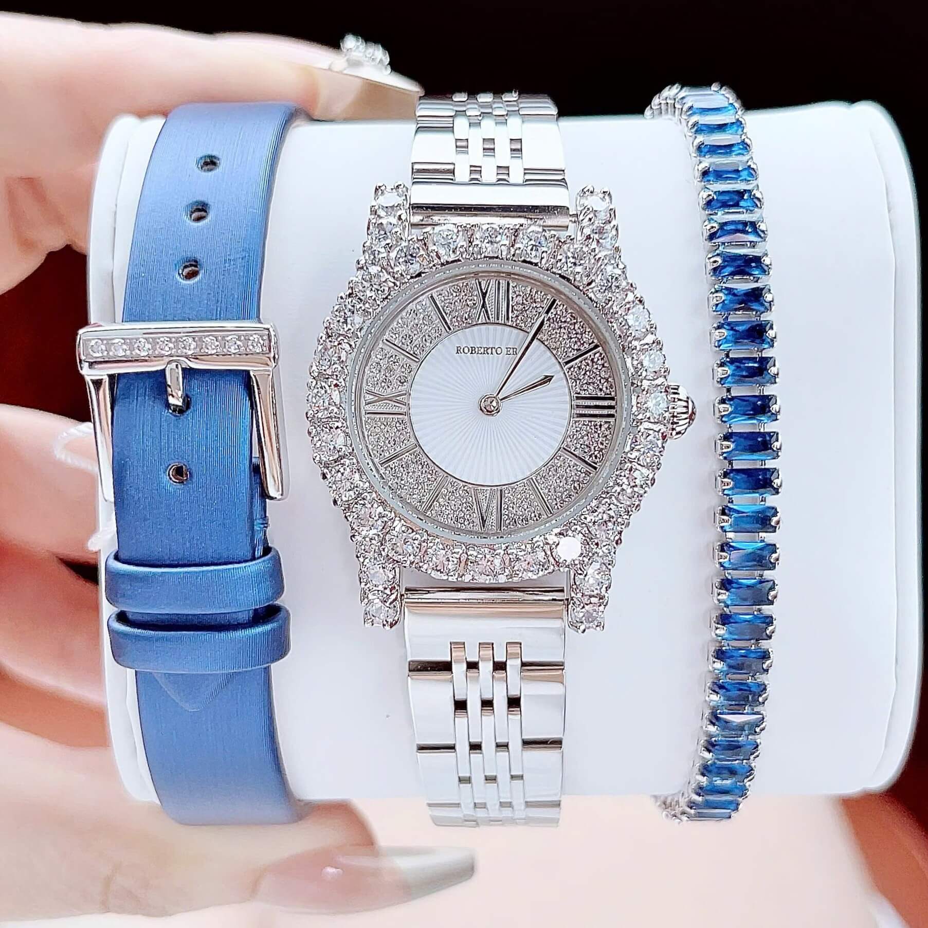 Set đồng hồ nữ chính hãng Roberto Era RE8348 dây da lụa xanh size 32mm mặt đính đá - Kèm dây kim loại và phụ kiện