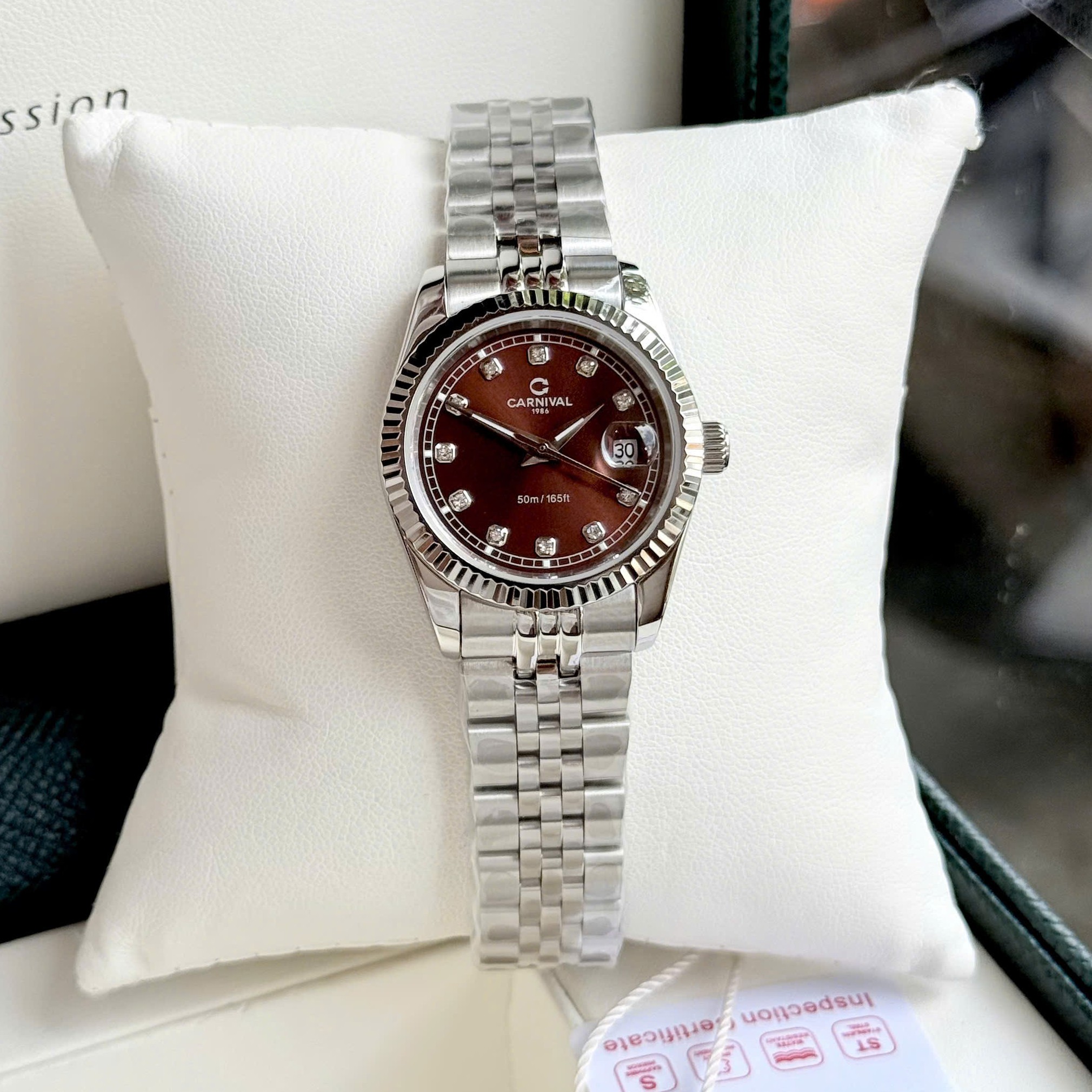 Đồng Hồ Nữ Carnival 8131L-VT-N Dây Thép Bạc Mặt Nâu Size 30mm Quartz Japan