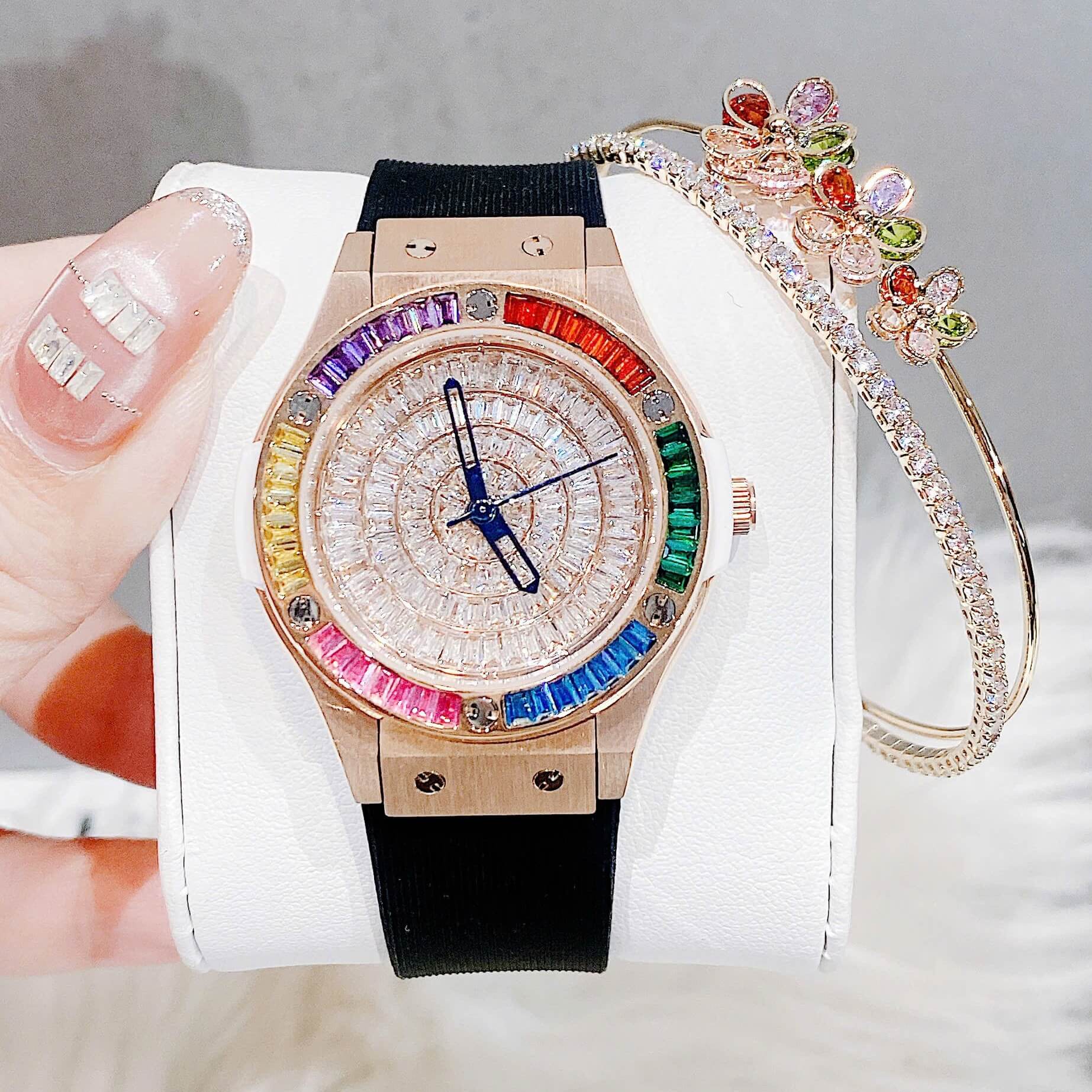 Đồng Hồ Nữ X-cer Dây Cao Su Đen Chính Hãng Vỏ Rose Đính Đá Màu Size 34mm B0639
