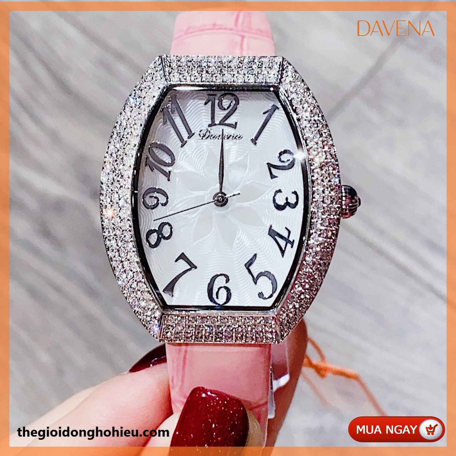 Đồng Hồ Nữ Davena 31535 Dây Da Hồng Silver 34mm