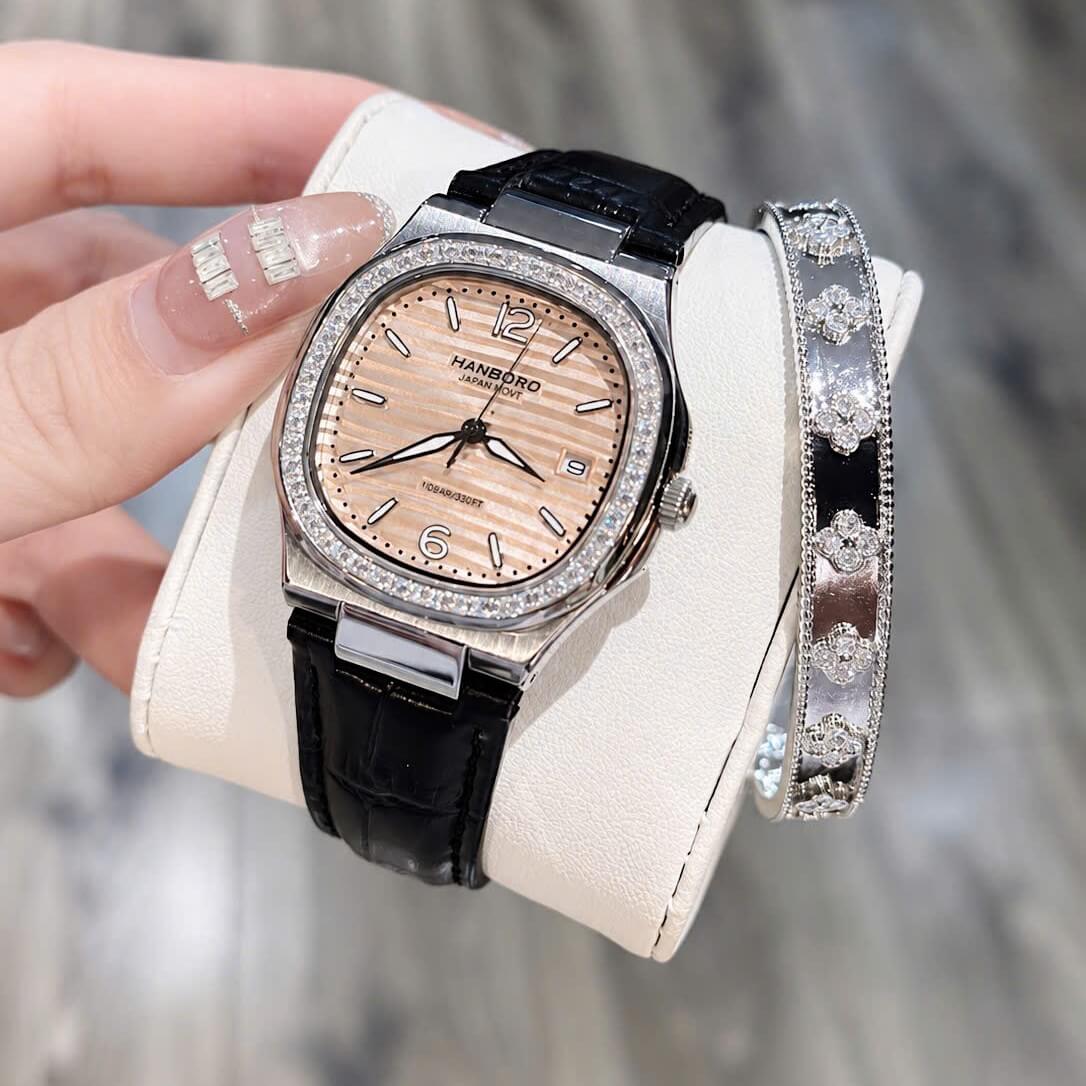 Đồng Hồ Hanboro Nữ Chính Hãng Dây Da Đen Mặt Cam Sữa Viền Đính Đá Size 34mm Quartz Japan Tặng Kèm Vòng Tay