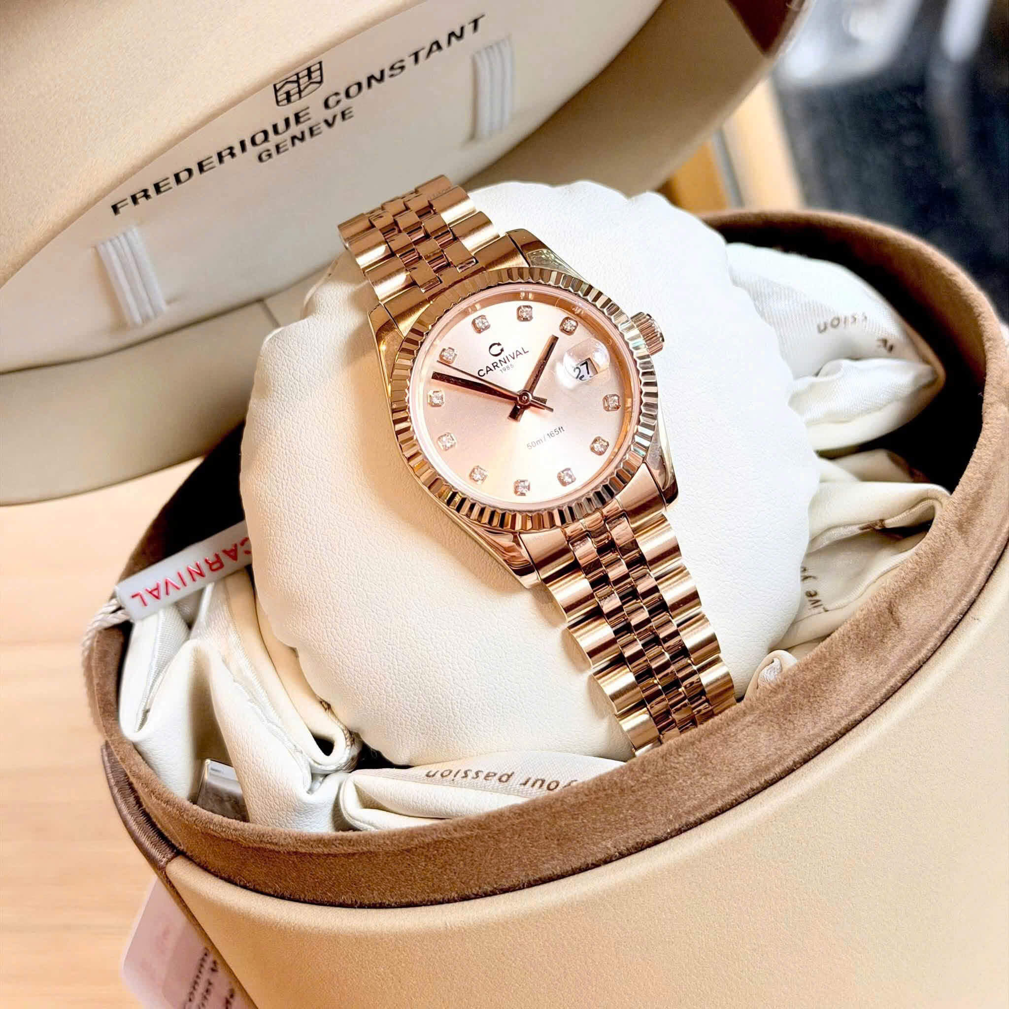 Đồng Hồ Nữ Carnival 8250L-VH-NN Màu Vàng Hồng Size 30mm Quartz Japan