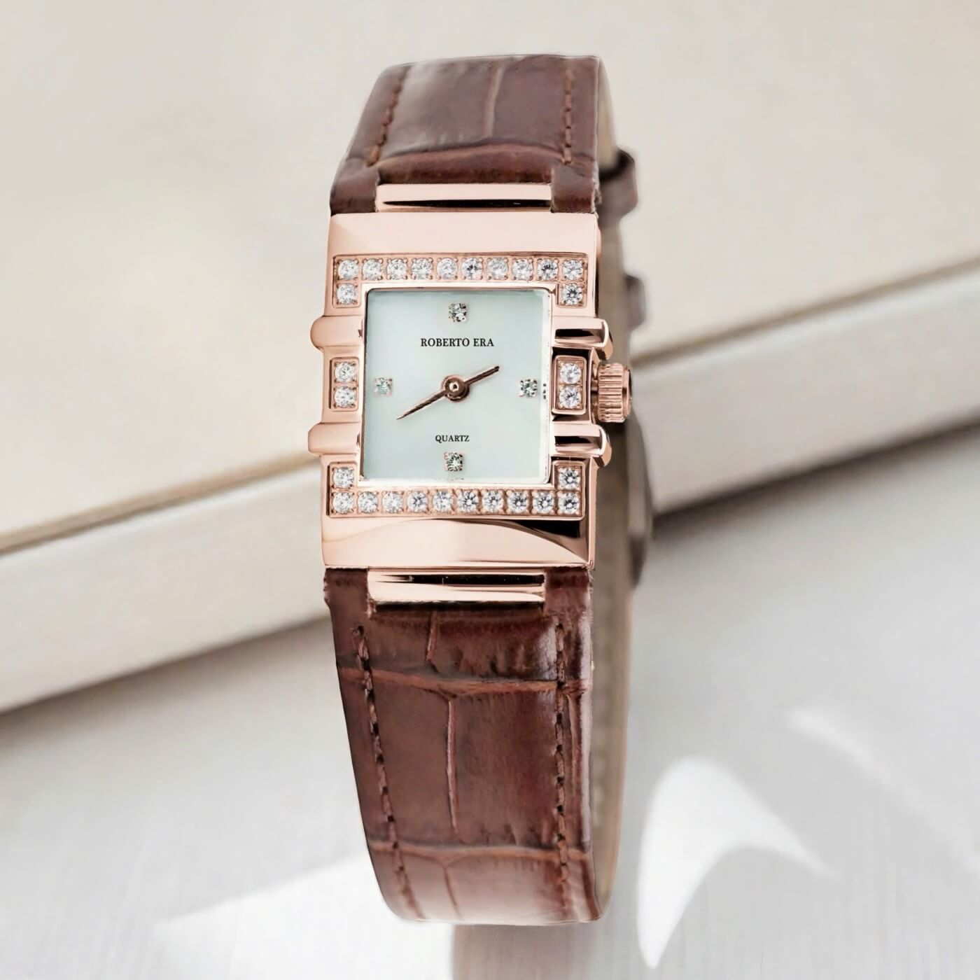 Đồng hồ nữ chính hãng Roberto Era RE1601 dây da nâu mặt trắng vuông size 20x30mm vỏ rose gold