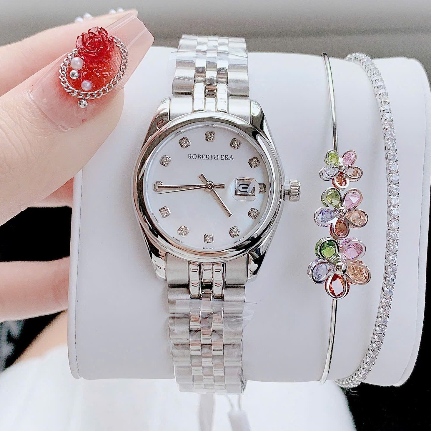 Set Đồng Hồ Nữ Roberto Era RE5682 Dây Thép Silver Mặt Xà Cừ Trắng Size 31mm