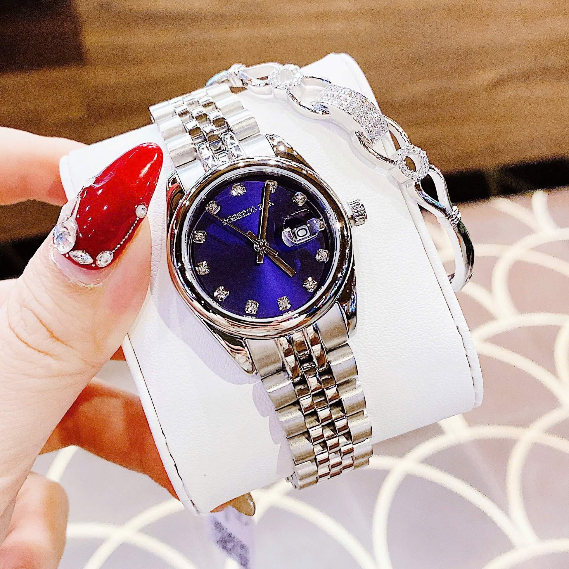 Set Đồng Hồ Nữ Roberto Era RE5684 Dây Thép Silver Mặt Xanh Dương Size 31mm