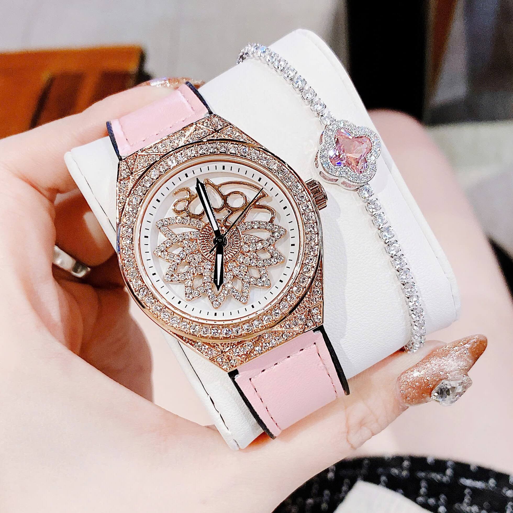 Đồng Hồ Nữ Hanboro Mặt Hoa Xoay Chính Hãng Dây Da Hồng Vỏ Rose Đính Đá Size 38mm Viền Đá Tặng Kèm Vòng Tay